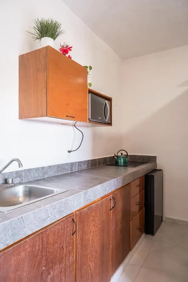 **** Aparthotel Maui Hostels Playa Del Carmen Mexiko