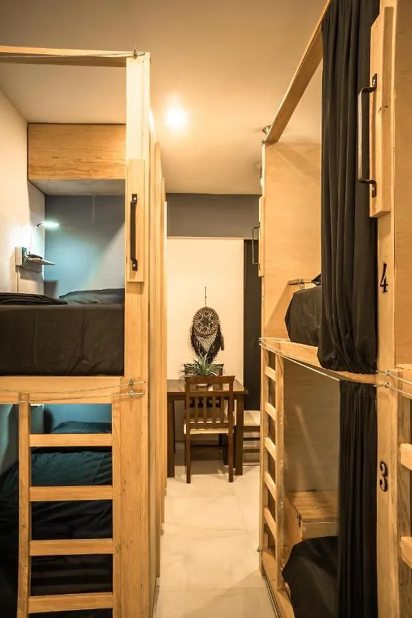 Maui Hostels Playa Del Carmen 4*,  Mexiko