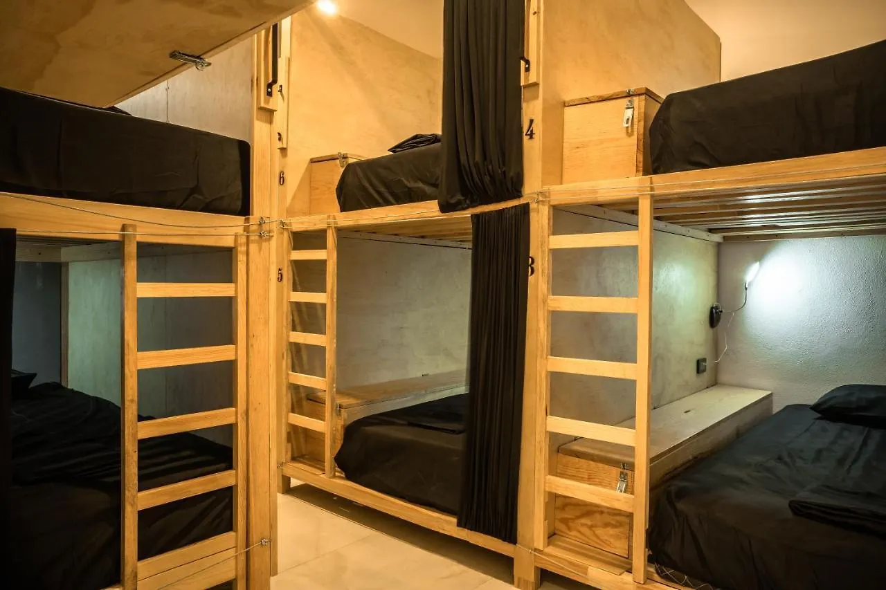 Maui Hostels Playa Del Carmen