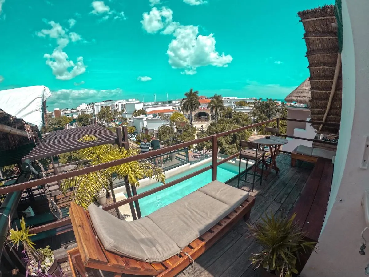 Apartahotel Maui hostel playa del carmen